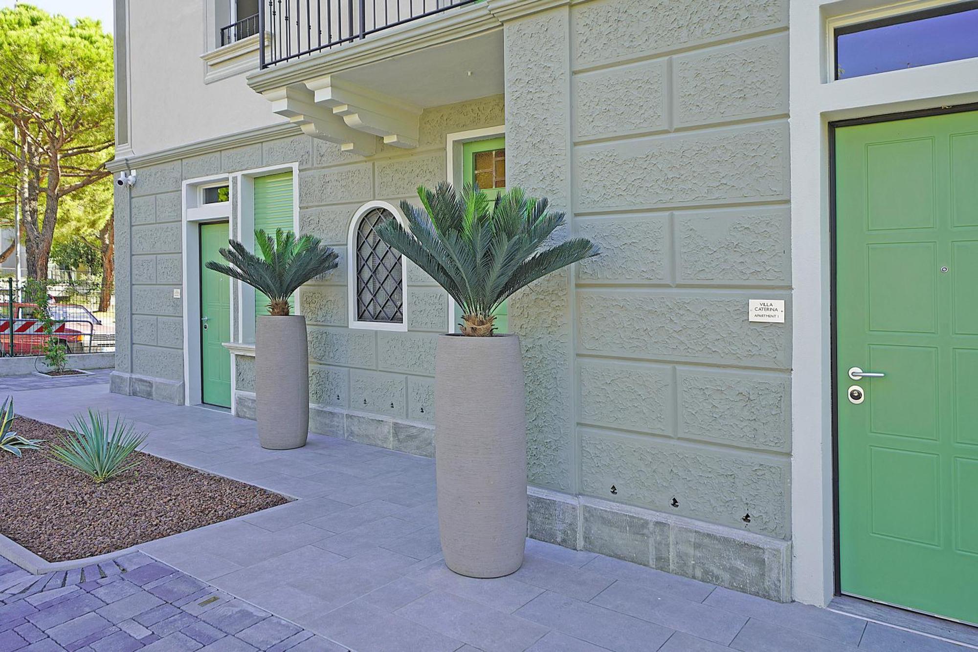 Villa Caterina Apartments By Wonderful Italy Desenzano del Garda Buitenkant foto
