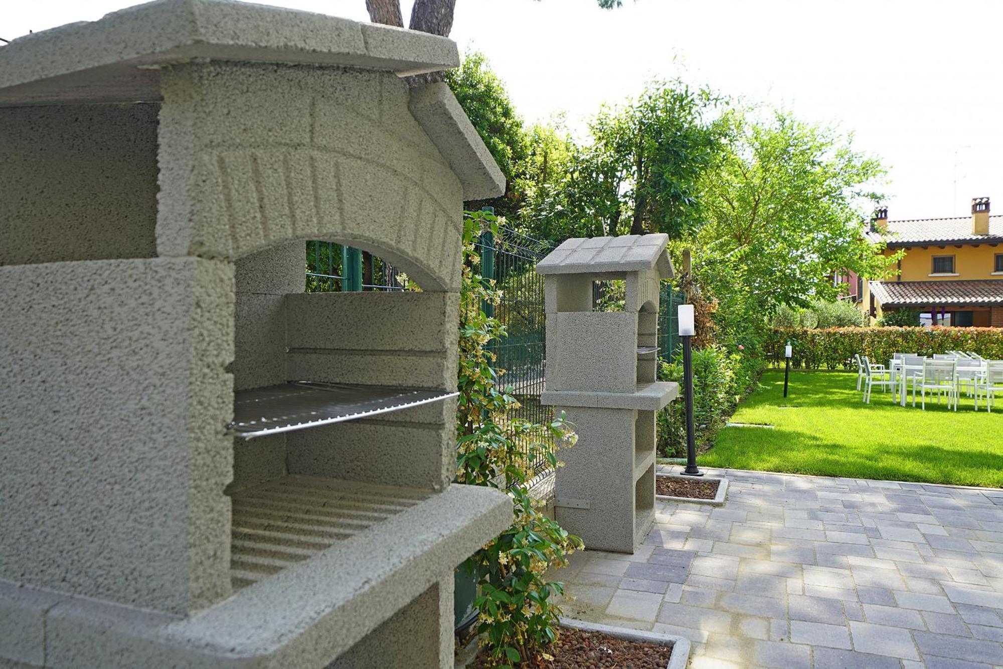 Villa Caterina Apartments By Wonderful Italy Desenzano del Garda Buitenkant foto