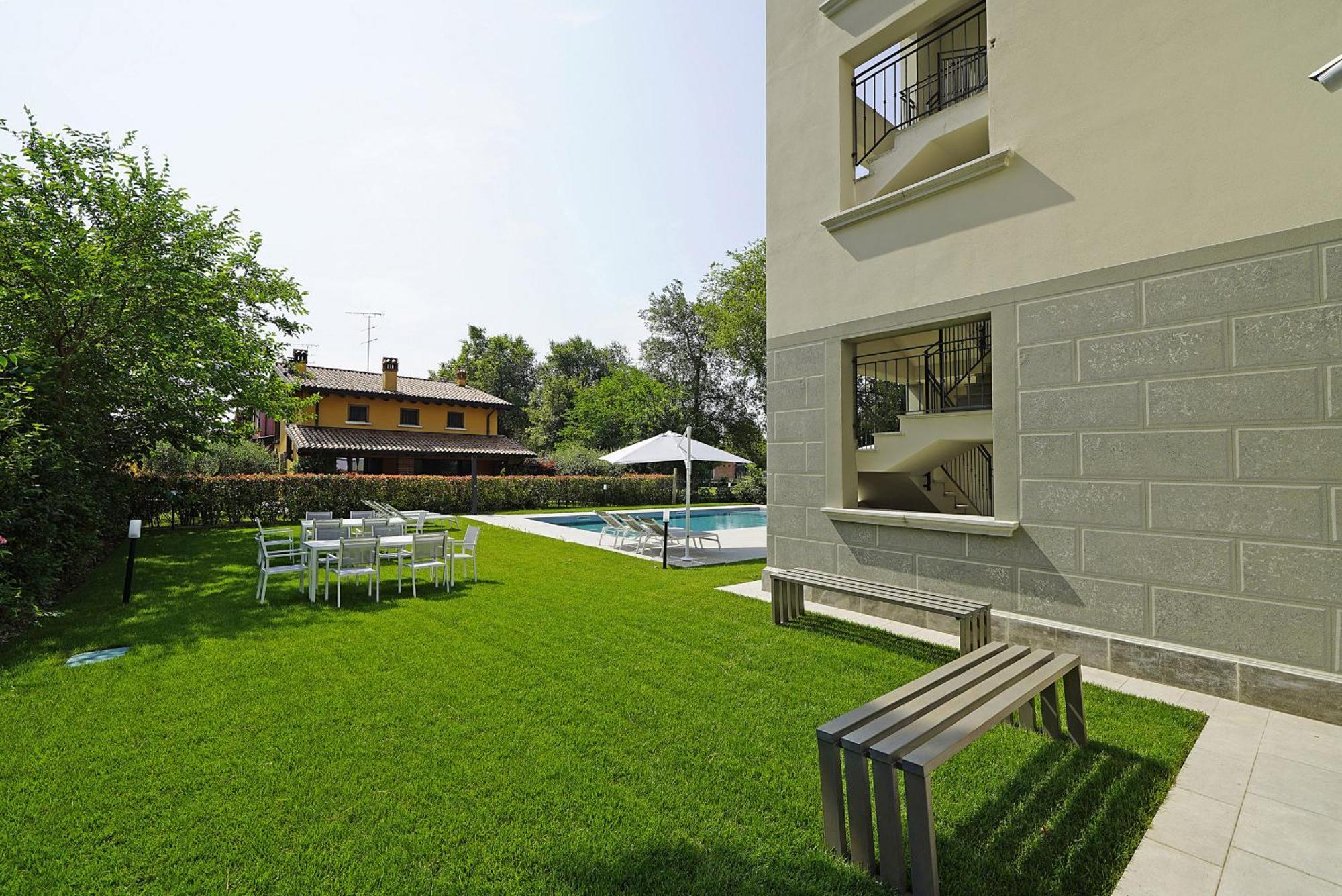 Villa Caterina Apartments By Wonderful Italy Desenzano del Garda Buitenkant foto