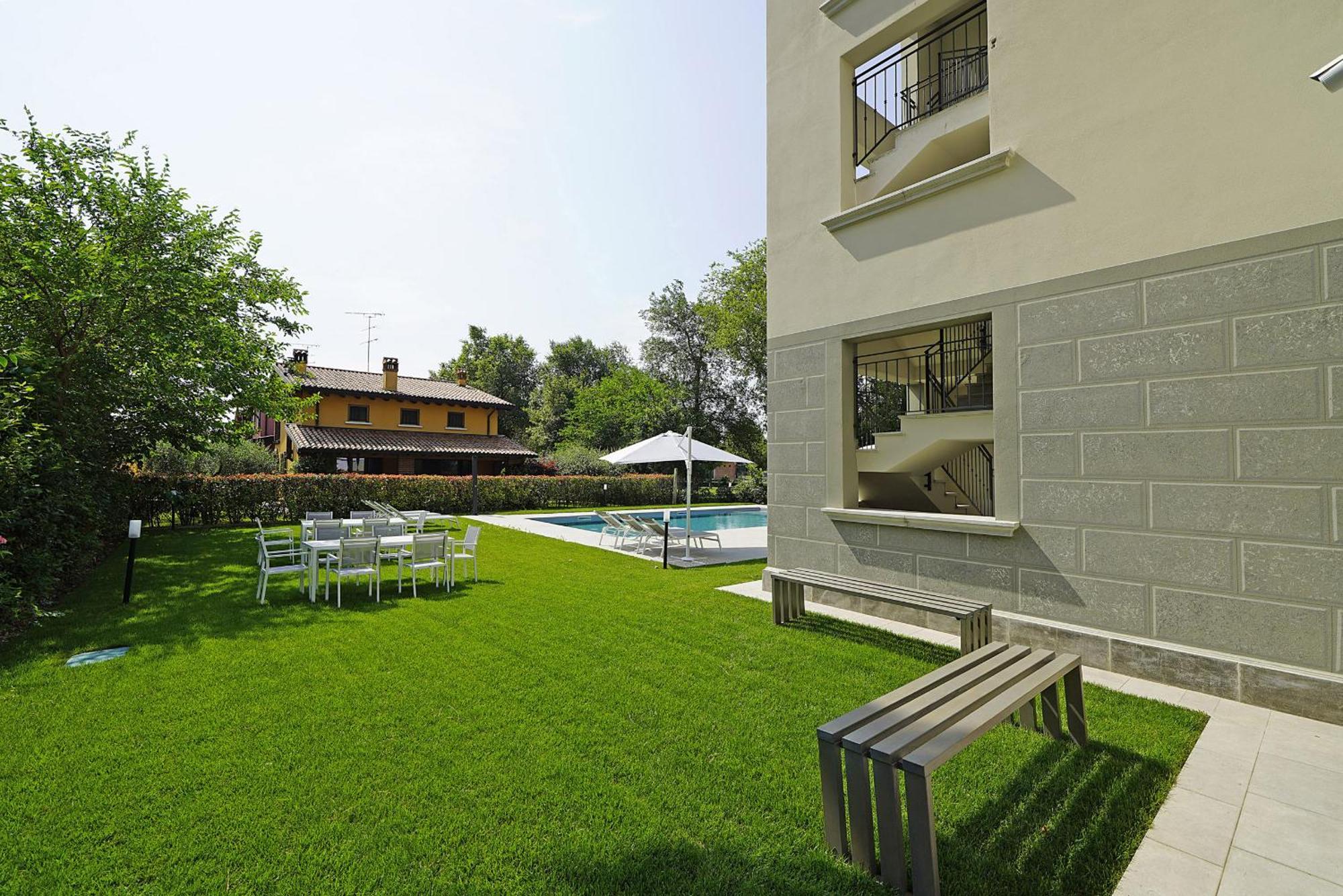 Villa Caterina Apartments By Wonderful Italy Desenzano del Garda Buitenkant foto